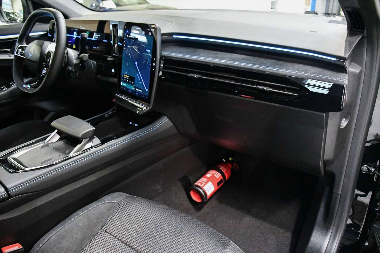 Renault Austral Alpine E-Tech Full Hybride - TREKHAAK / NAVIGATIE / SMARTLINK / ACC / CAMERA — foto 7 van 17