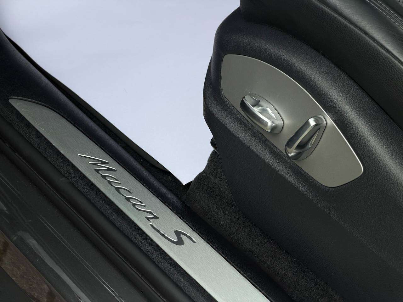 Porsche Macan Macan S 3.0 V6 BI-TURBO PDK CAMERA LEDER — foto 19 van 19