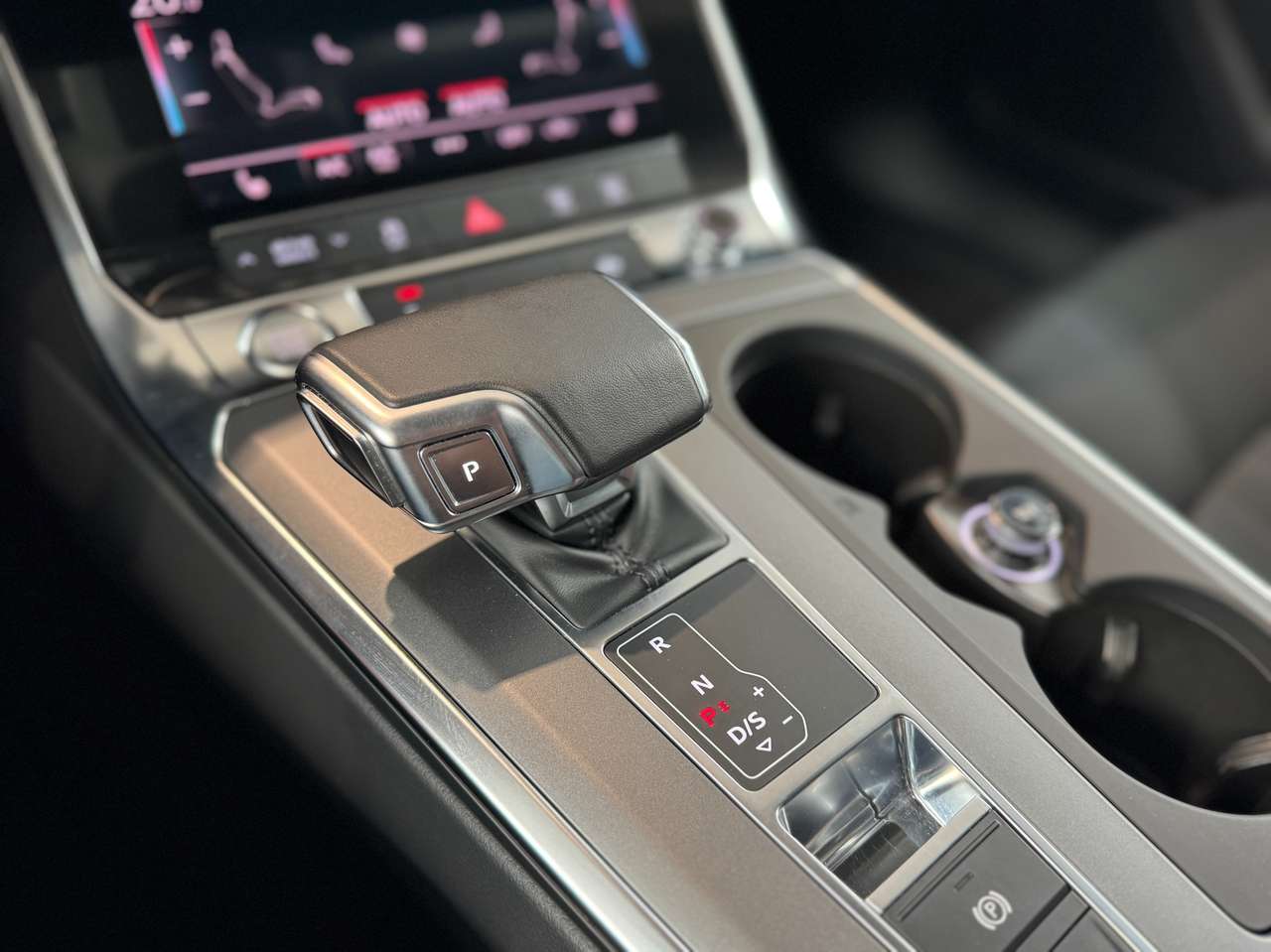 Audi A6 Avant 2.0 TFSI — foto 9 van 17