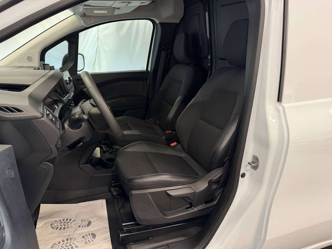 Nissan Townstar 1.3 DIG-T L1H1 Acenta S/S — foto 7 van 11
