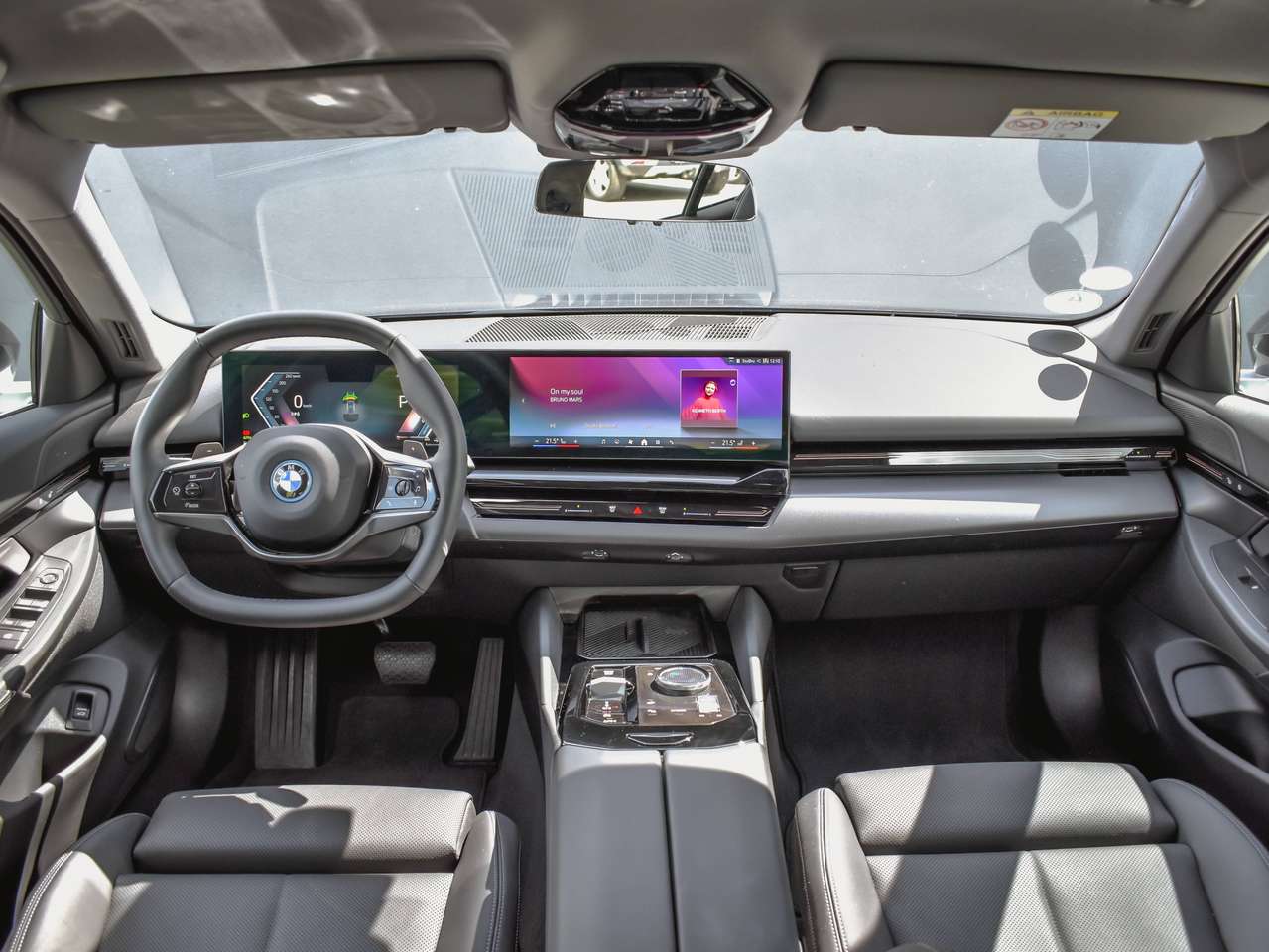 BMW 530 530e Berline in prachtstaat — foto 11 van 25