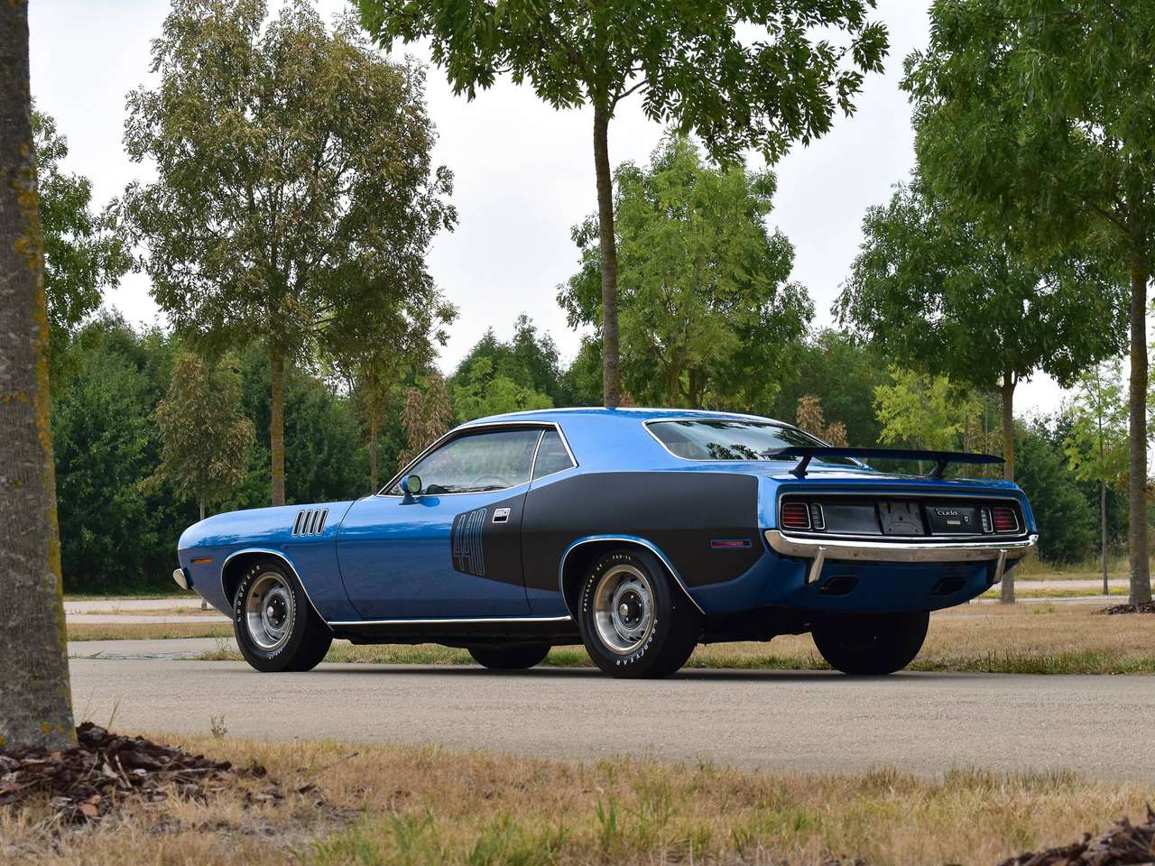 Plymouth Cuda 440-6 / B5 True Blue Metallic / Top Condition — foto 3 van 25
