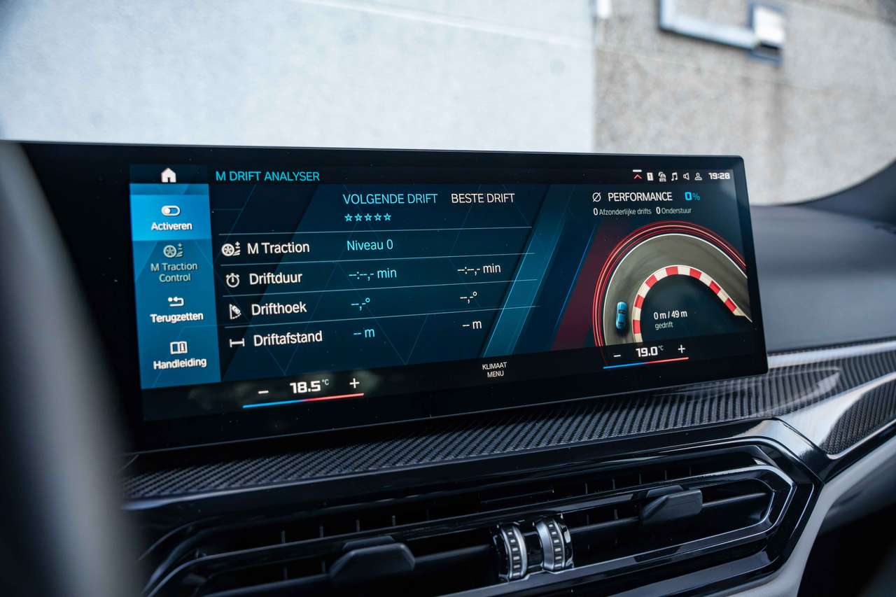 BMW M3 Touring COMPETITION LASER/LICHTEVRACHT/KWV3/CARBON/ACC/360° — foto 22 van 25