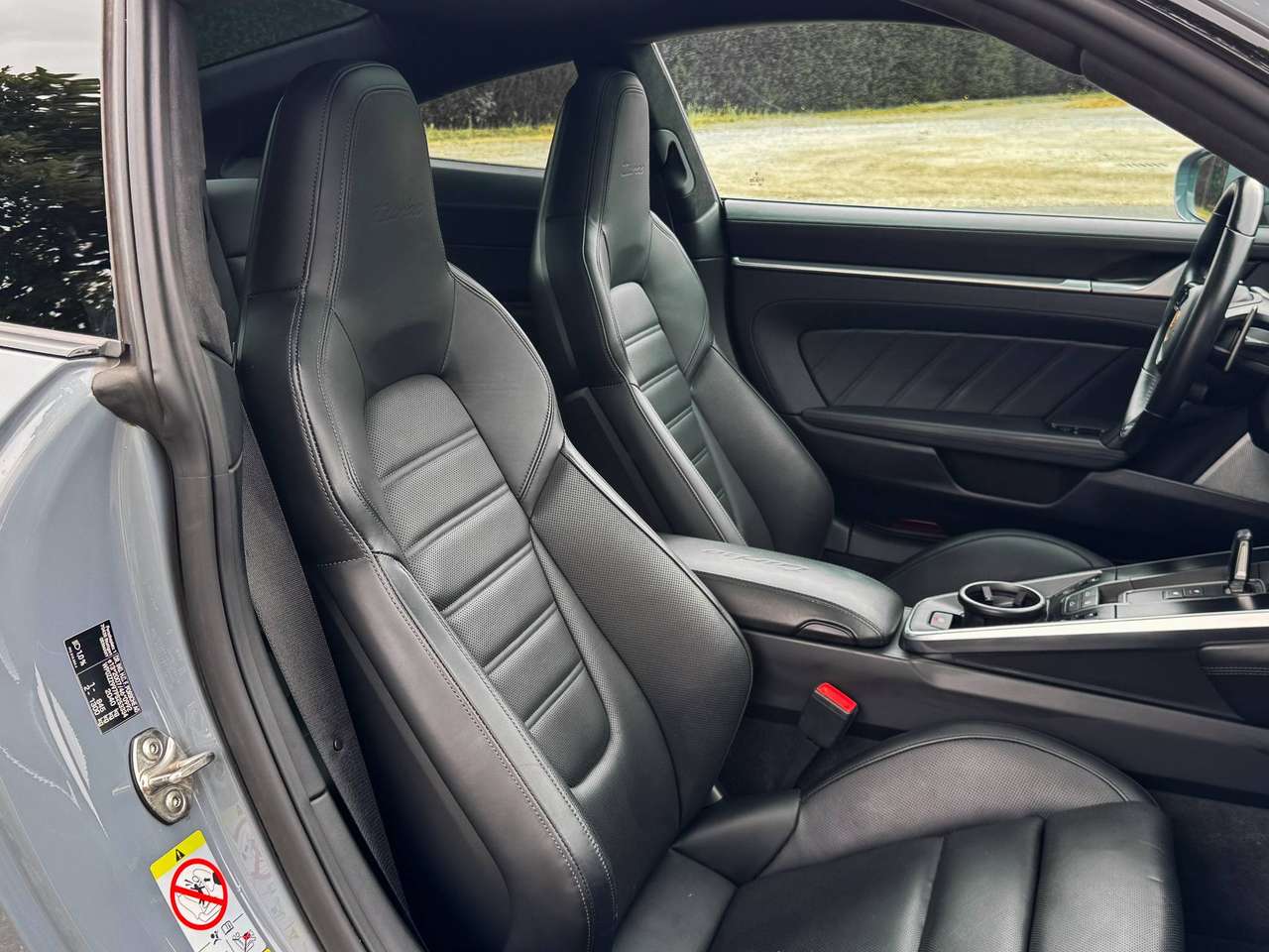 Porsche 911 992 TURBO / Arctic Grey / Burmester / 360 / Sunroof / Matrix / 14-Way  / — foto 8 van 17
