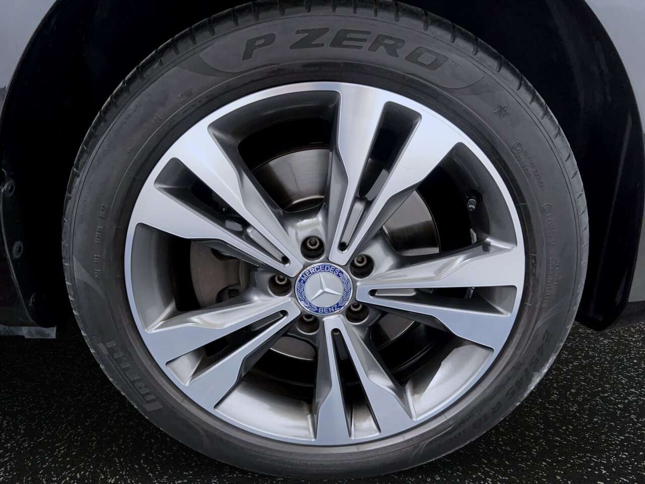Mercedes-Benz V 250 AMG/7 plaatsen/ Avangarde/360/Leder — foto 24 van 24