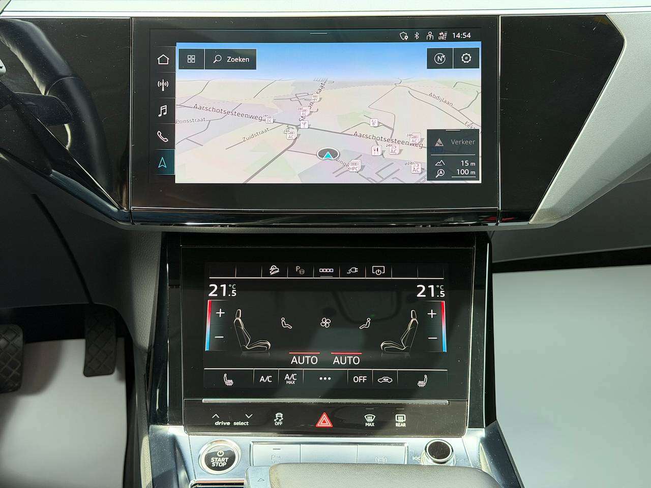 Audi e-tron 50 QUATTRO LEDER CAMERA 19" — foto 13 van 13