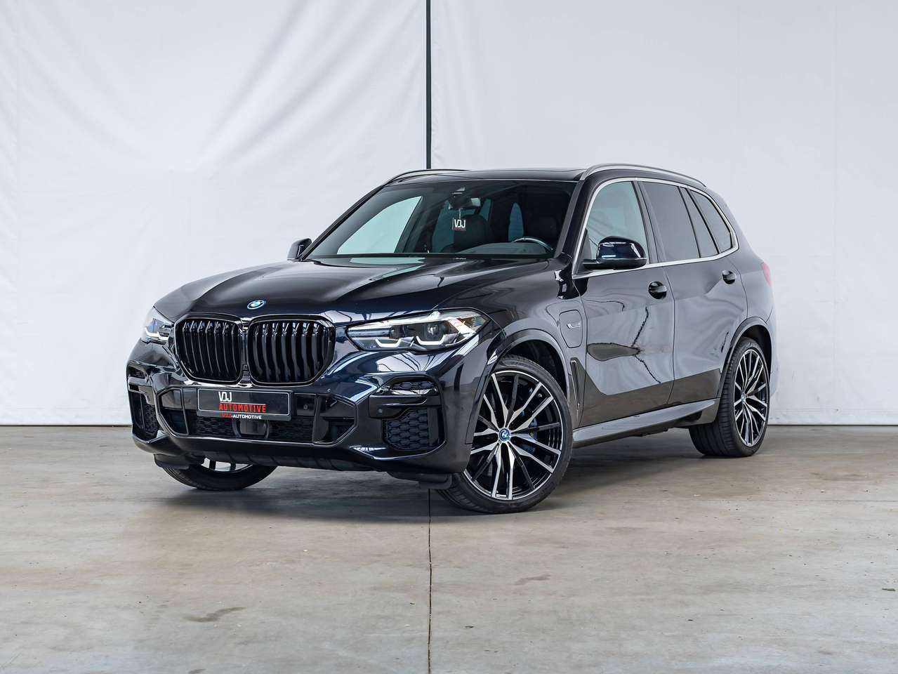 BMW X5 xDrive45e|M-SPORT|PANO|DISPLAY-KEY|HEAD-UP|ZETELVERW.|SFEERVERL.|ACC|LA|KEYLESS|GARANTIE