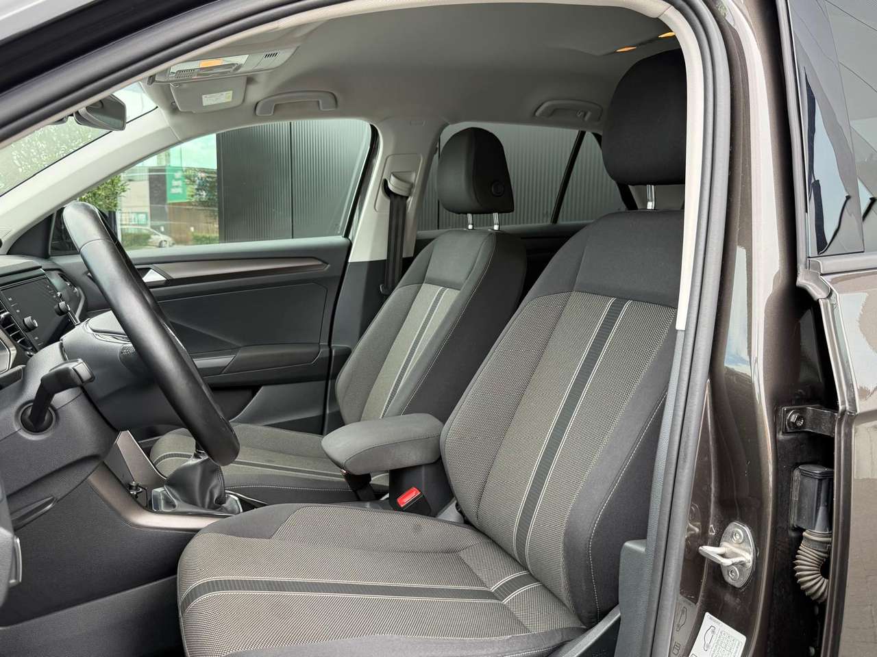 Volkswagen T-Roc 1.0 TSI Style GPS 50000km !!!! Nieuw — foto 10 van 20