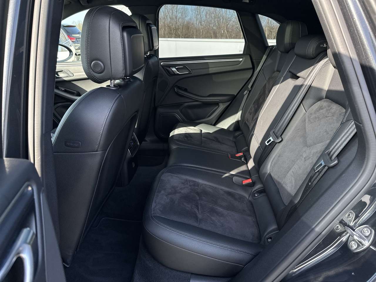 Porsche Macan Macan 2.0 Turbo PDK Pano dak 20" velgen — foto 13 van 19