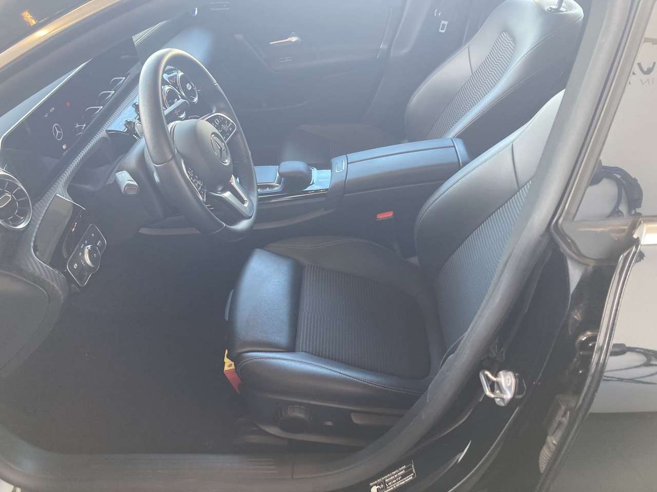 Mercedes-Benz CLA 250 250e PLUG-IN HYBRID AUTOMAAT 45000KM !!! — foto 9 van 22