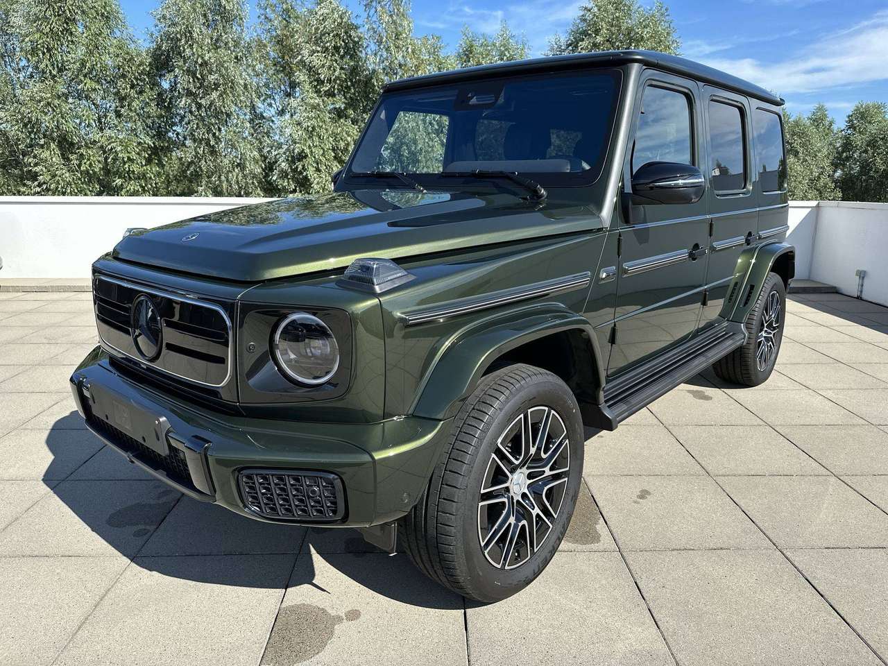 Mercedes-Benz G 580 580 EQ AMG Superior Line Interior Nightpakket 1en 2 — foto 2 van 19