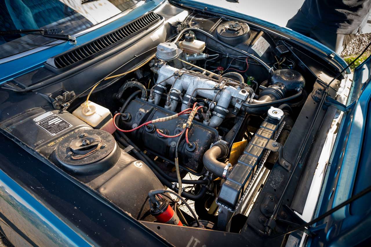 Peugeot 504 Coupé Injection Pininfarina — foto 17 van 25
