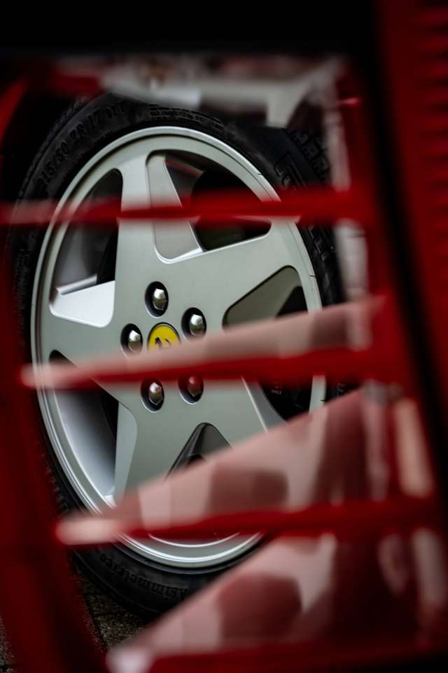 Ferrari 348 GTB pre-production — foto 17 van 18