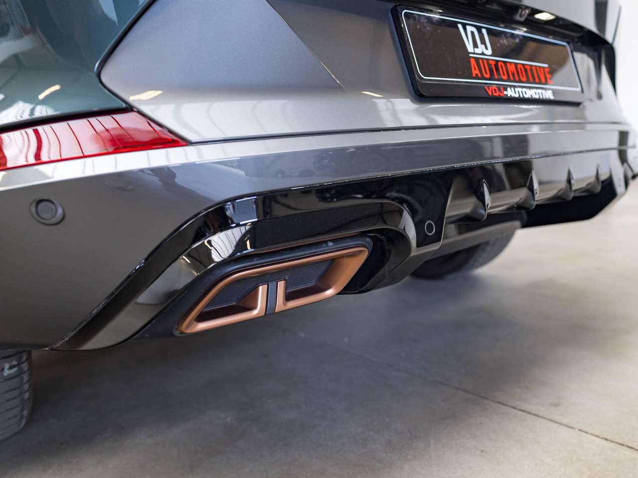 CUPRA Formentor GARANTIE|PHEV|PANO|SFEERVERL.|ZETELVERW.|KEYLESS|ACC|LA|CAMERA| — foto 11 van 25