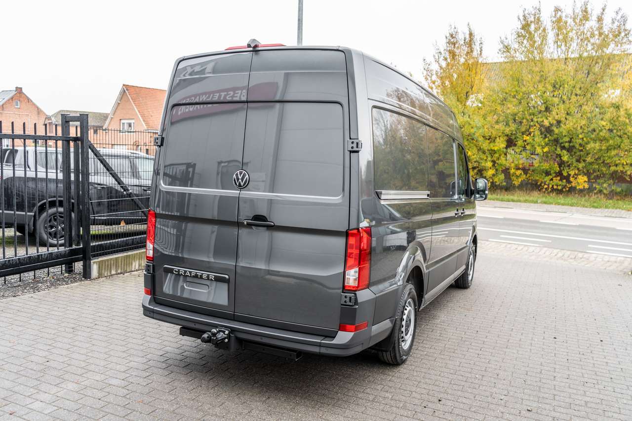 Volkswagen Crafter 35 L3H3 2.0TDI - Automaat- Trekhaak / Camera/ LED - 5j Warranty - 42.800ex — foto 4 van 16