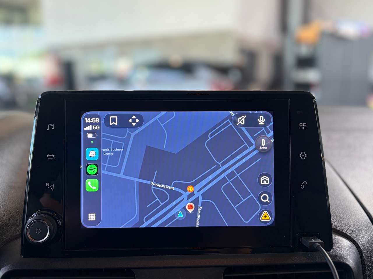 Citroen Berlingo 1.2 PureTech M Light Control S/S — foto 13 van 18