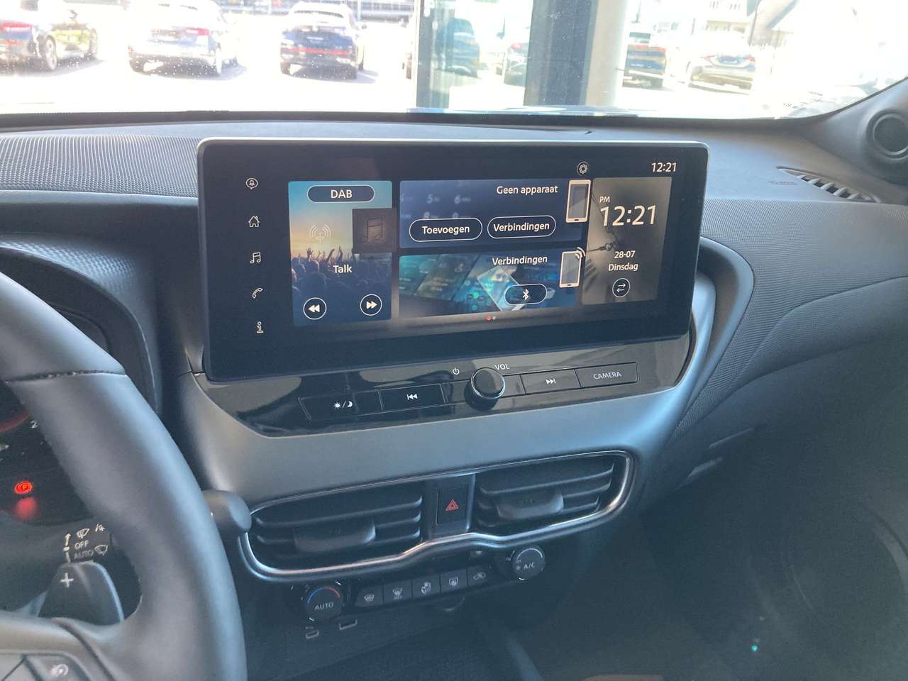 Nissan Juke N-CONNECTA BENZINE AUTOMAAT NIEUW OKM — foto 13 van 20
