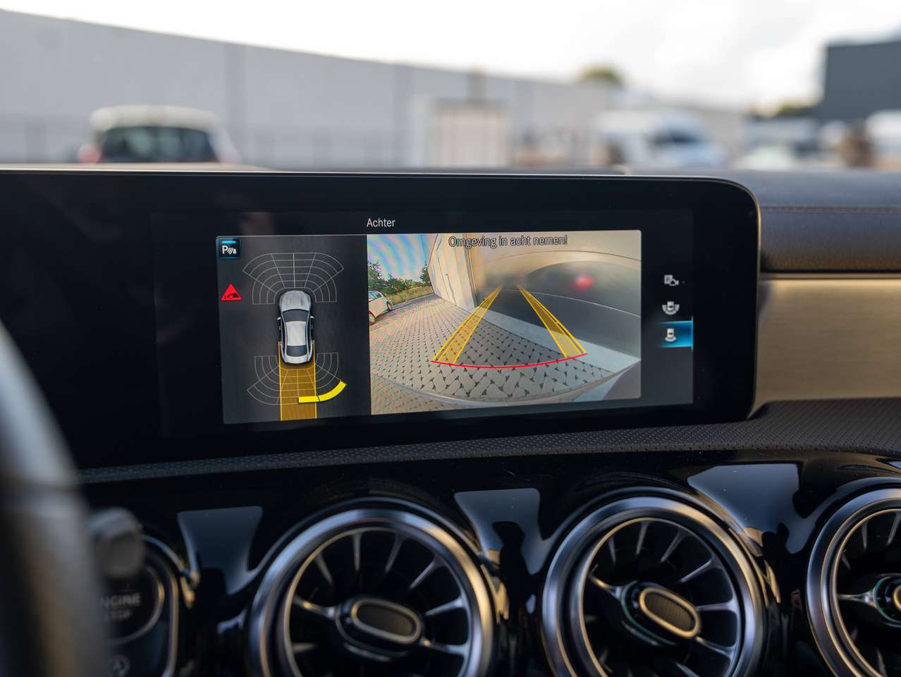 Mercedes-Benz CLA 180 Automaat | Keyless | Airco | Cruise control | Camera — foto 17 van 25