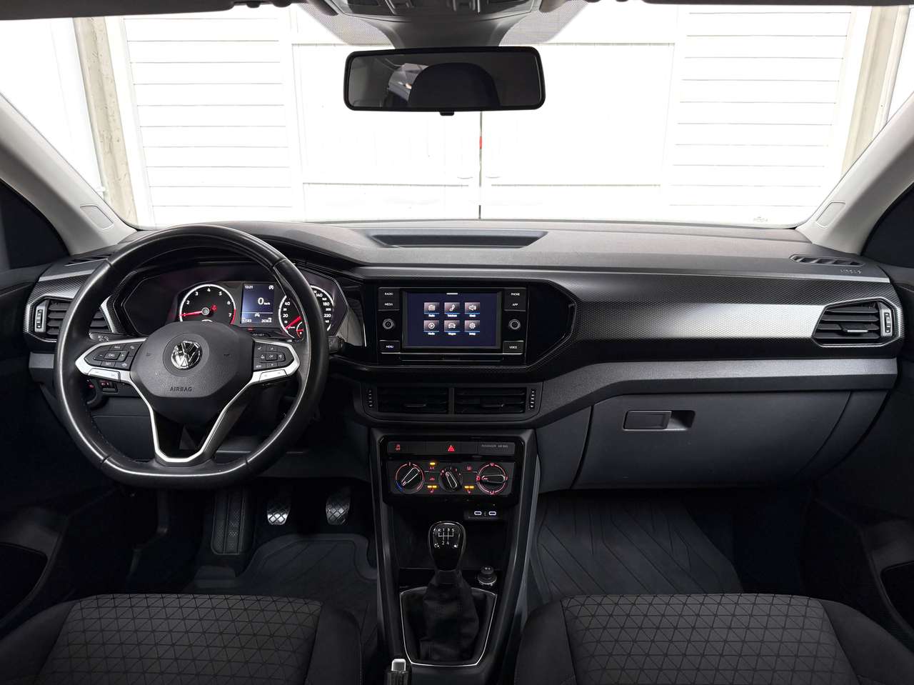 Volkswagen T-Cross T-Cross 1.0 TSI Life OPF Carplay/Android-Auto*Heated Seats*BLIS*LANE ASS — foto 8 van 25