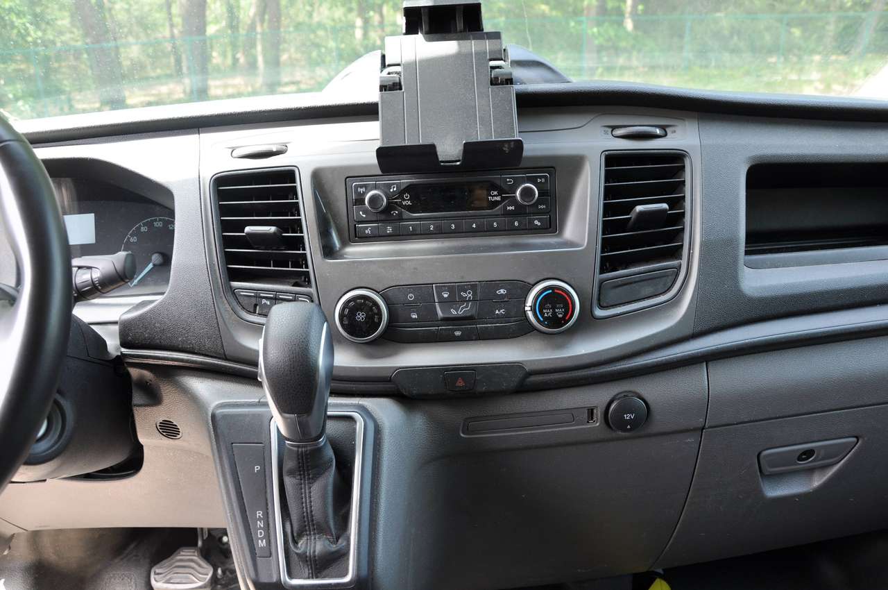 Ford Transit Custom *AUTOMAAT* TREND - L2H1 Bestelwagen 300L - BTW Aftrekbaar — foto 9 van 15