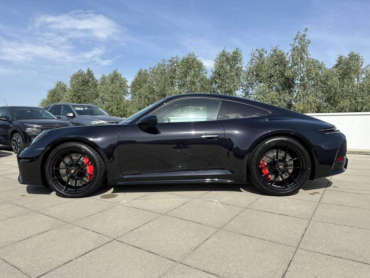 Porsche 992 4 GTS Schuifdak Exterieurpakket zwart Lift vooras — foto 3 van 16