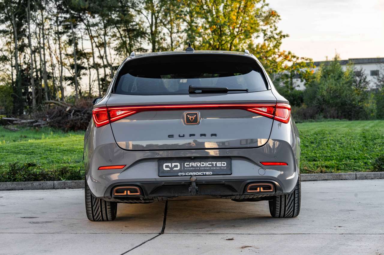 CUPRA Leon (2024) — foto 11