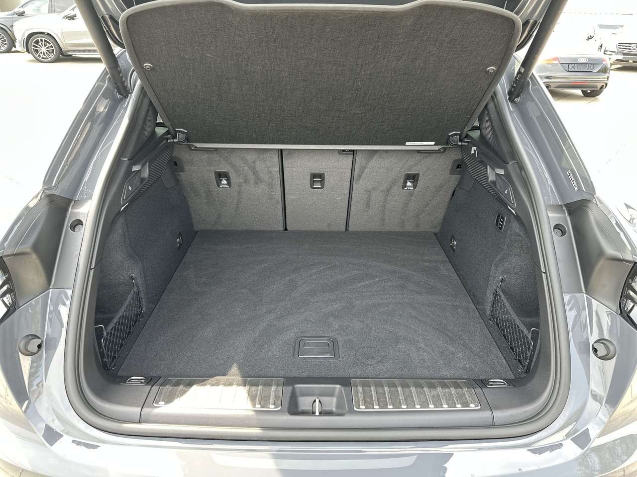 Porsche Macan 4S ELEK/PANODAK/22"/LEDERPAK/BOSE/LUCHTVER — foto 10 van 18