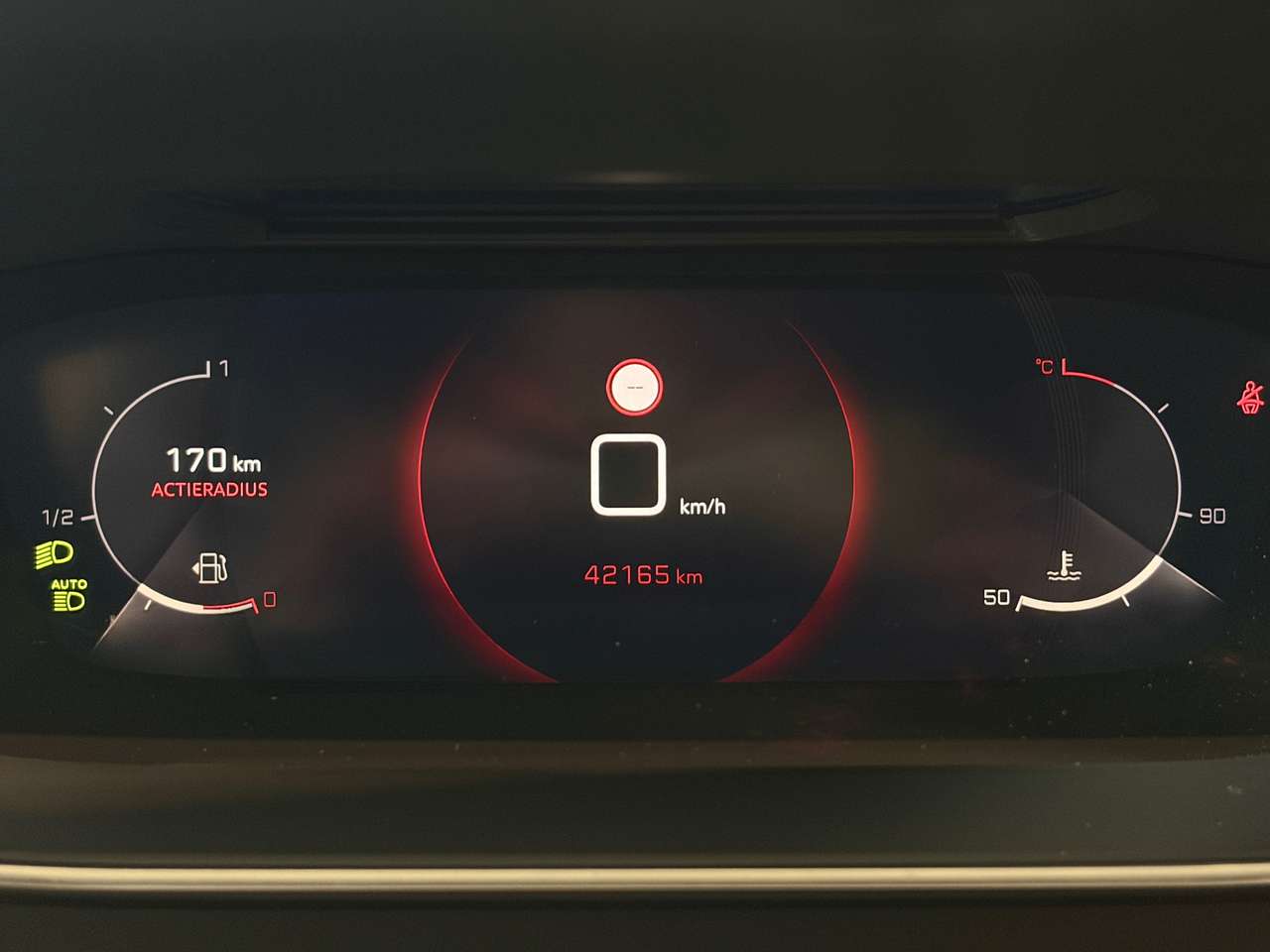 Peugeot 2008 VERKOCHT — foto 20 van 21