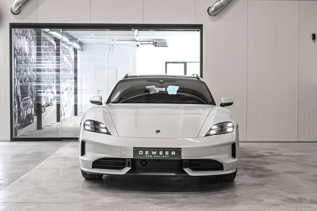 Porsche Taycan Taycan Sport Turismo FACELIFT-battery Plus-Sport design front-BOSE-ACC — foto 2 van 25