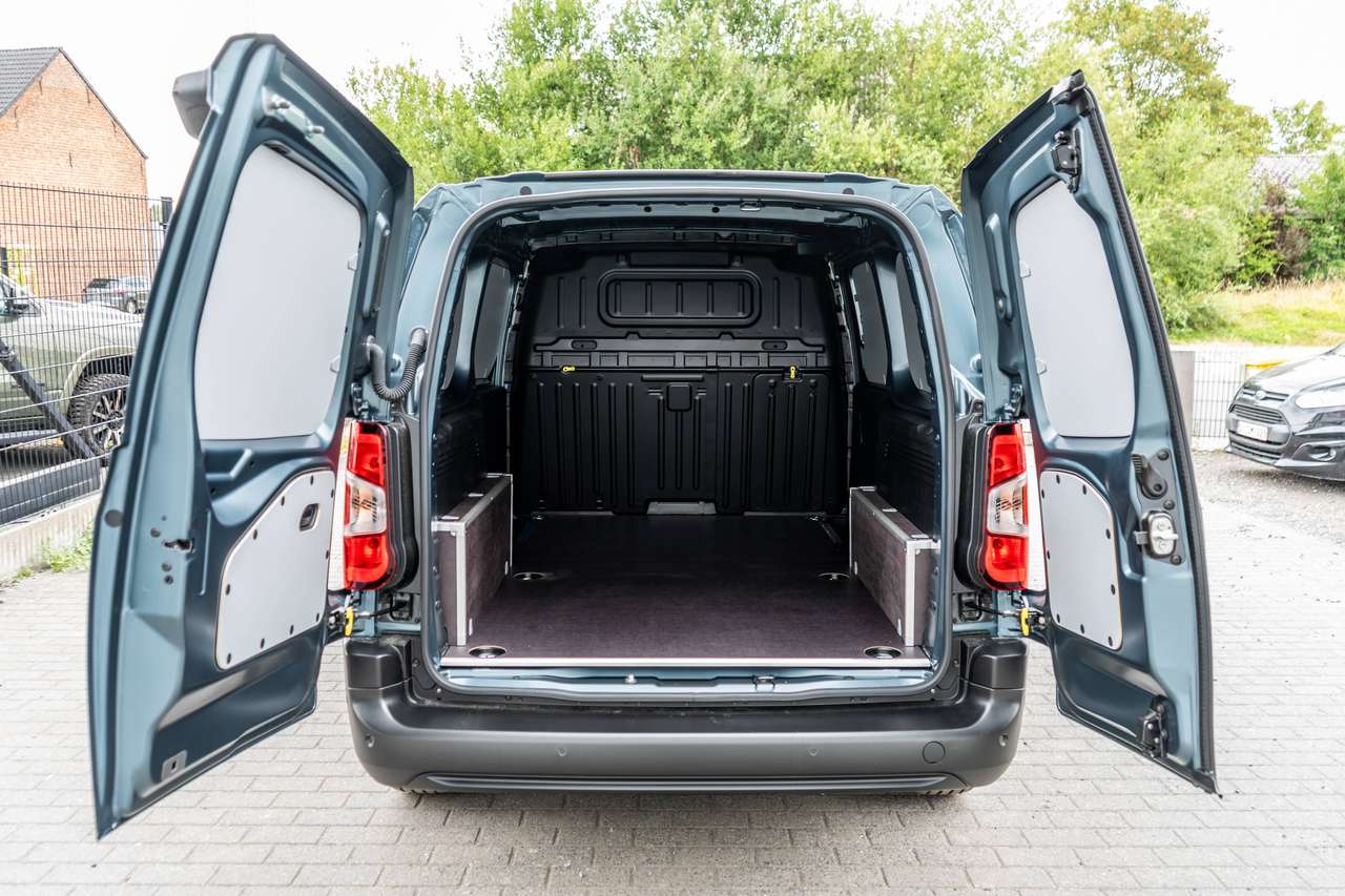 Citroen Berlingo XL 1.5HDi - Automaat - Navigatie/ Camera / LED  - 23.000 ex — foto 5 van 16