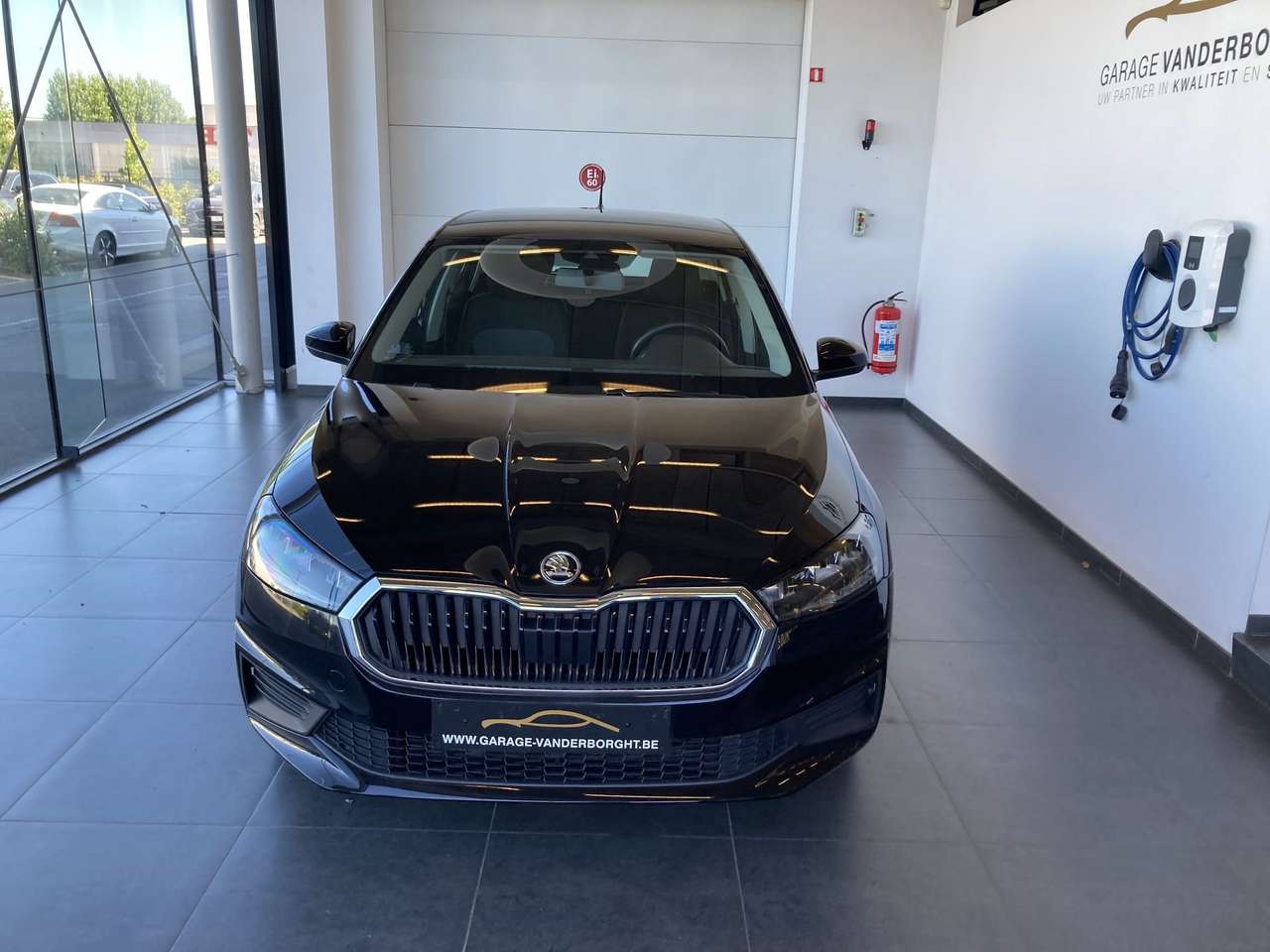 Skoda Fabia 1.0TSI BENZINE  AUTOMAAT MET SLECHTS 17000KM!!!!! — foto 2 van 23