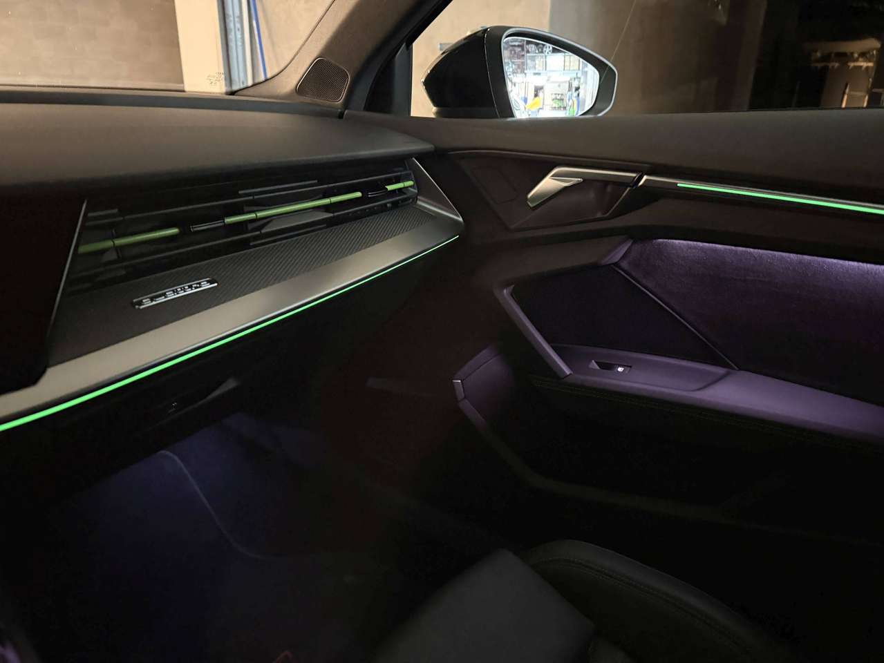 Audi RS3 SPORTBACK * KYALAMI GROEN * AUDI EXCLUSIVE *  DCC * LED * KEY LESS GO * LEDER PACK PLUS  * NAVI * ACC *B&O * MATRIX * — foto 7 van 25