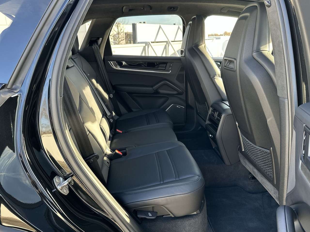 Porsche Cayenne Turbo E-Hybrid 42gr Co2 22" SportDesignPack Pano — foto 15 van 19