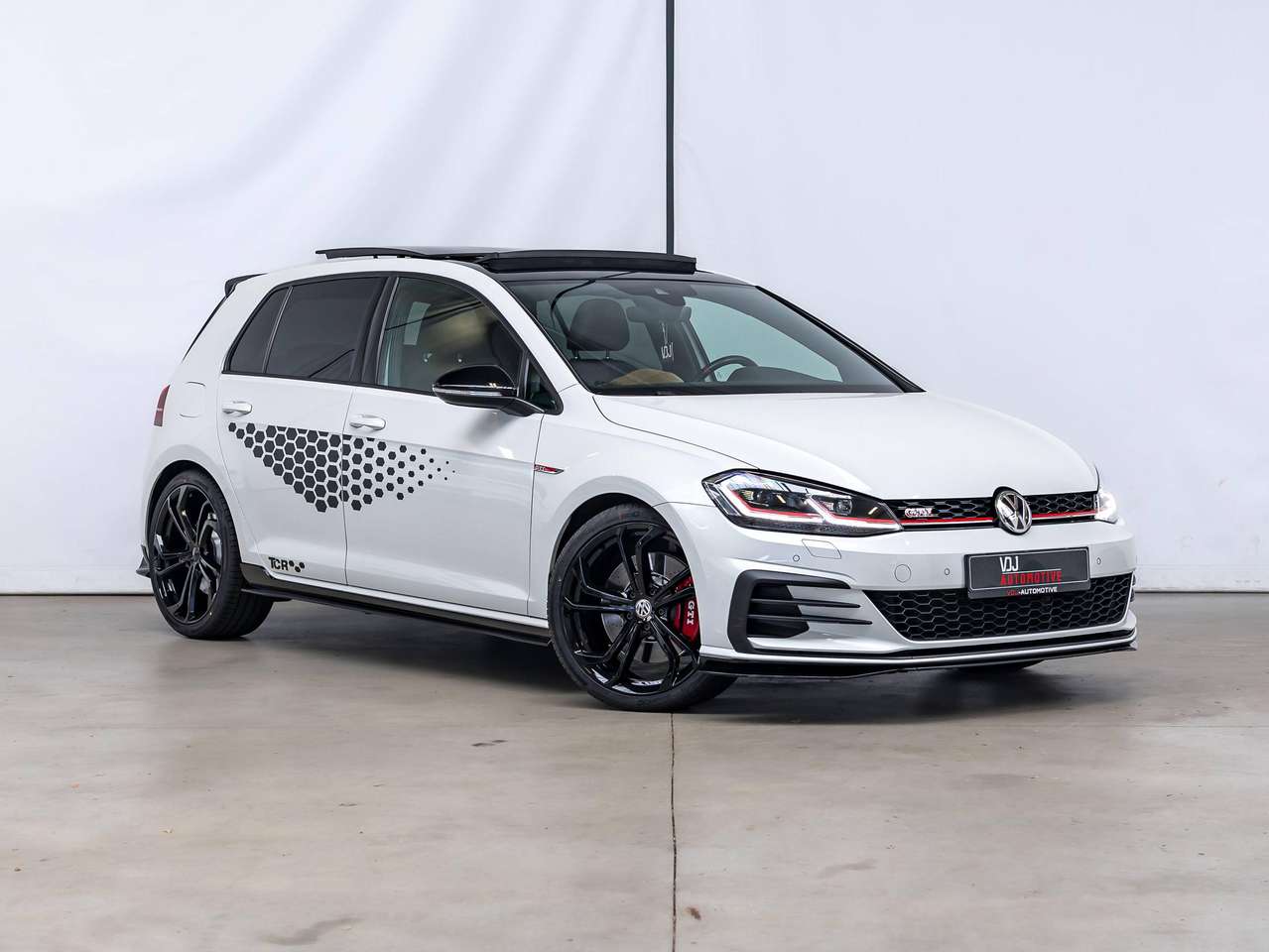Volkswagen Golf GTI TCR|PANO|ALCANTARA|CAMERA|KEYLESS|ACC|LA|ZETELVERW.|GARANTIE| — foto 5 van 25
