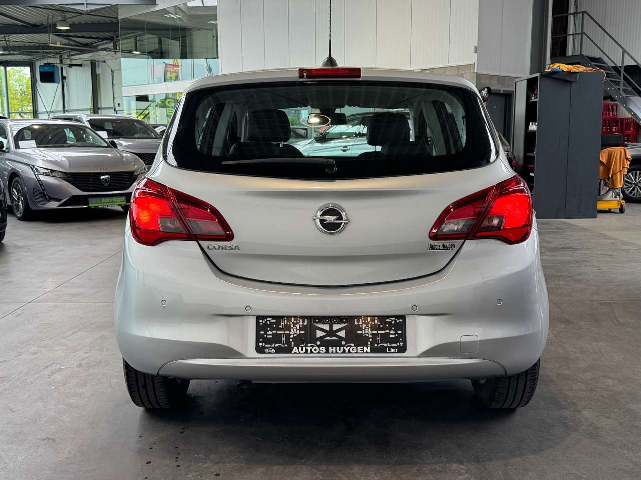 Opel Corsa 1.2i Enjoy met 12 maanden garantie! — foto 3 van 14