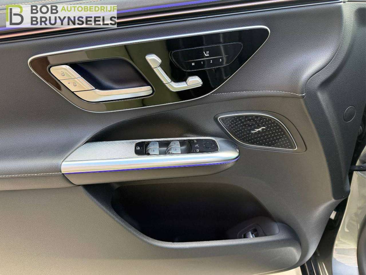 Mercedes-Benz EQE SUV Electric Art – Distronic – Panodak – Memoryseats – Trekhaak — foto 17 van 25
