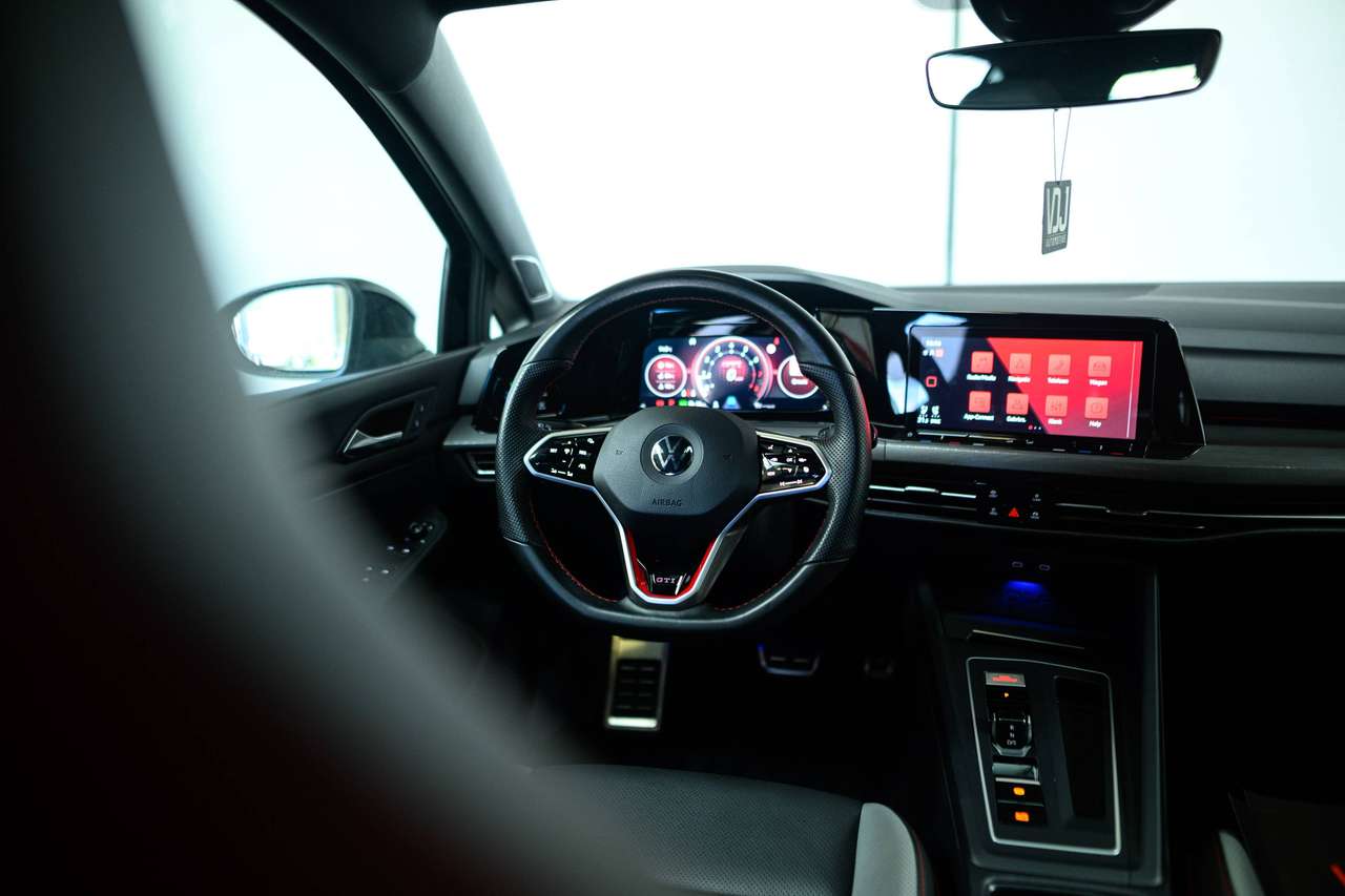 Volkswagen Golf GTI CLUBSPORT|HEAD-UP|HARMAN-KARDON|IQ-LIGHTS|ZETELVERW.|ZETELKOEL.|ACC|LA|SFEERVERL.|CAMERA|GARANTIE — foto 19 van 25