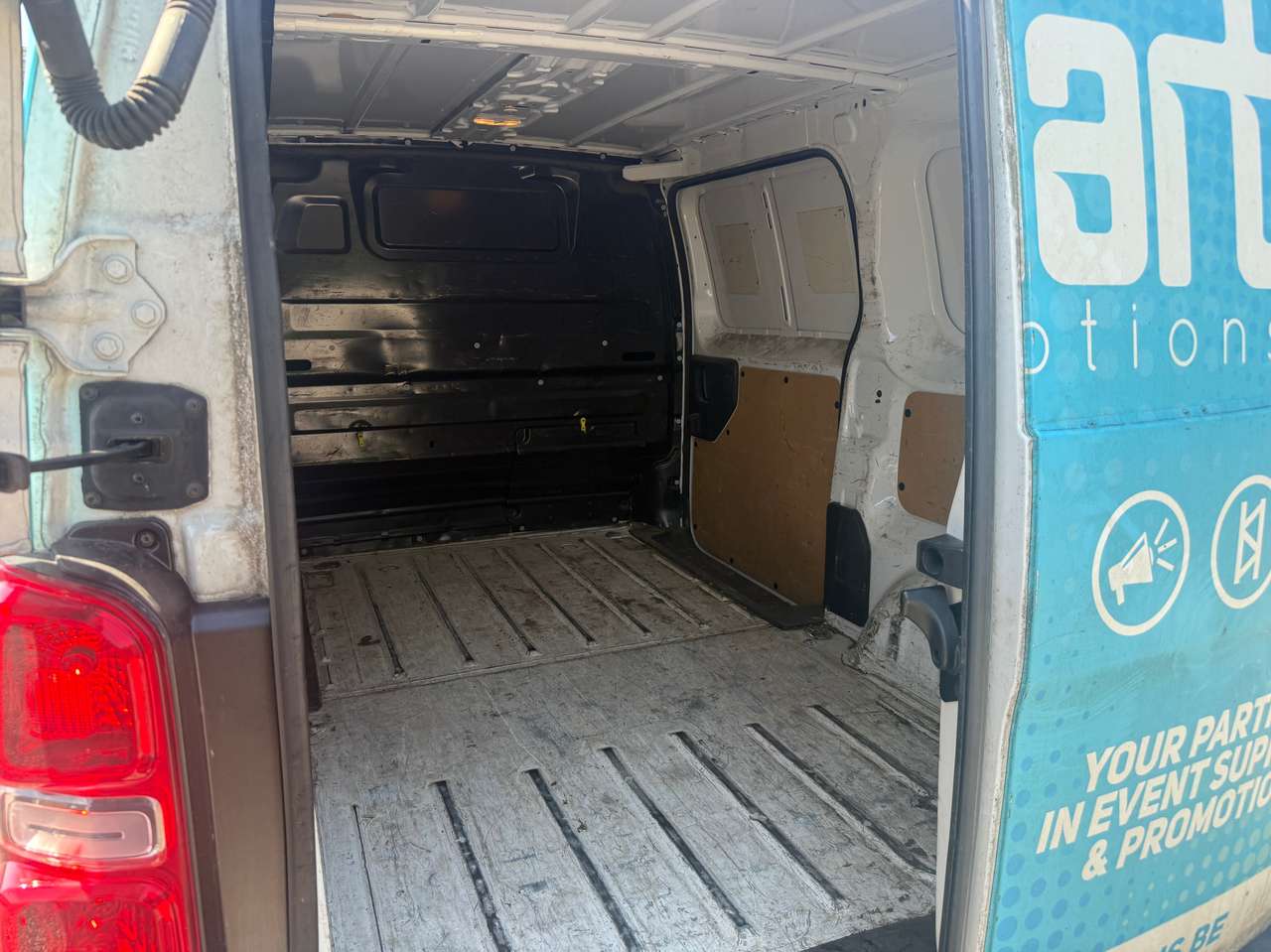 Citroen Jumpy 1.6 BlueHDi 2017 Manueel Laadcabine/3zit BTW IN! — foto 15 van 15