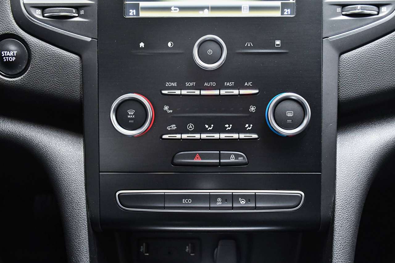 Renault Megane Megane 1.33 TCe GT-Line - NAVIGATIE / TREKHAAK / OPEN DAK / CAMERA / CAMERA / SMARTLINK / PDC / CC — foto 15 van 20