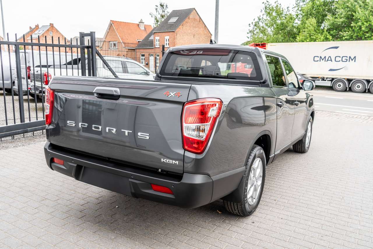 SsangYong Musso Grand 2.2D 4X4 Style - Automaat - 30.500ex — foto 4 van 19