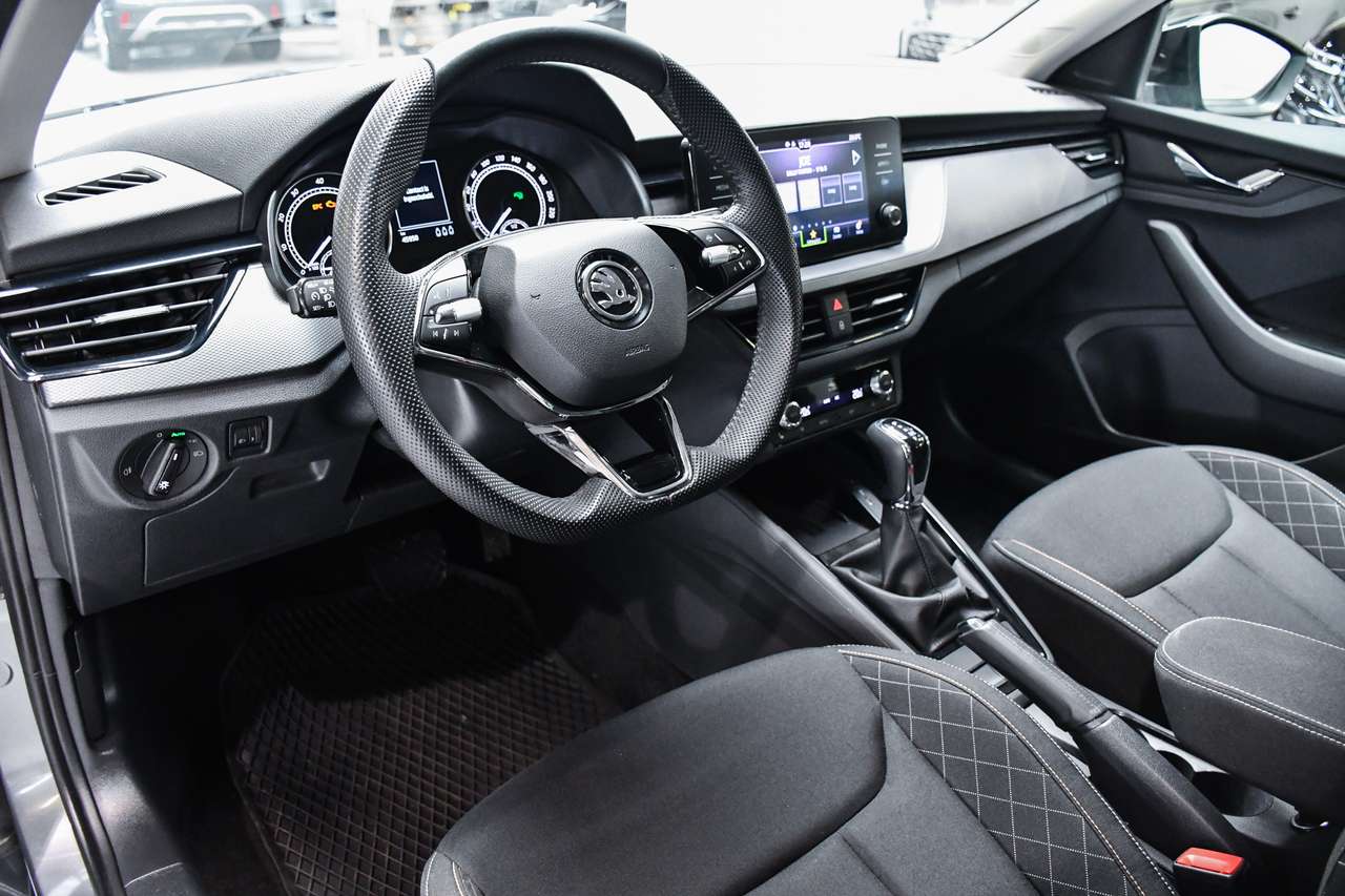 Skoda Kamiq Kamiq 1.0 TSI Ambition DSG - NAVI SMARTLINK / PDC — foto 8 van 17