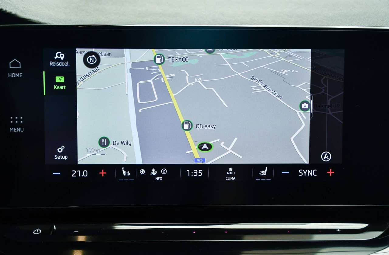 Skoda Octavia Octavia SW 1.0 TSI eTec MHEV DSG - NAVIGATIE / CAMERA / SMARTLINK / ACC / PDC — foto 9 van 20