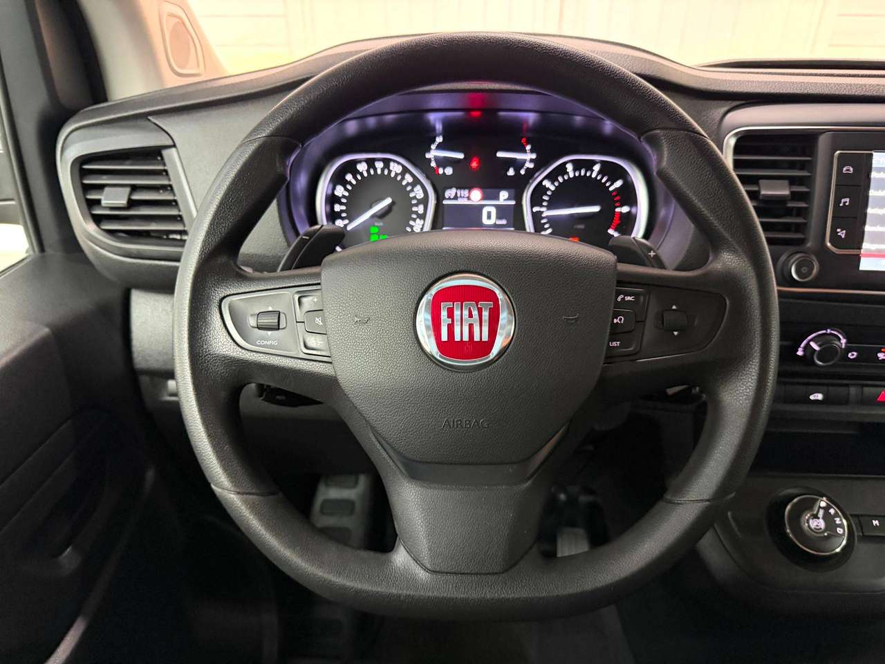 Fiat Scudo 2.0 Automaat L3H1 CAMERA*DAB*CARPLAY*ACC*BLIS*PDC*TREKHAAK — foto 10 van 25