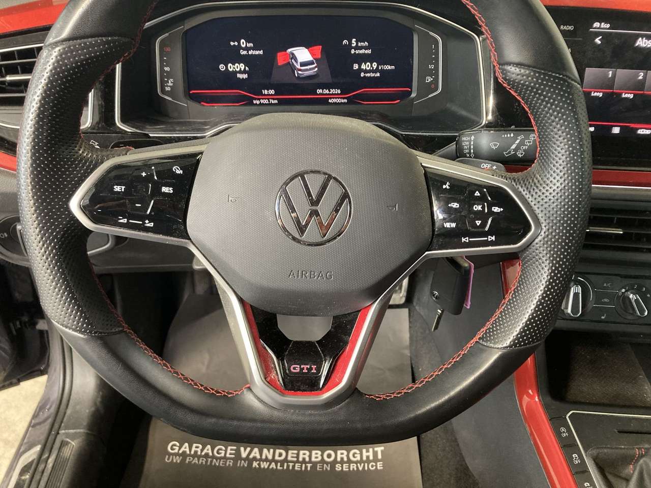 Volkswagen Polo GTI 2.0TSI 207PK DSG AUTOMAAT — foto 13 van 16