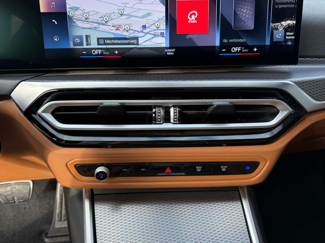 BMW 320 eAS PHEV Plug in M-Pack Panodak Camera 61000km 12/2023 — foto 18 van 20