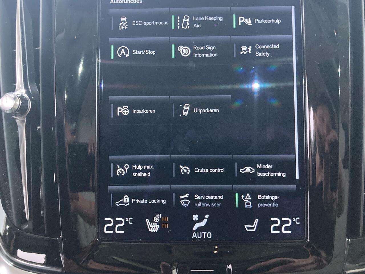 Volvo V90 D4 Leder/Adapt cruise/Pilot ass/Park ass — foto 19 van 25