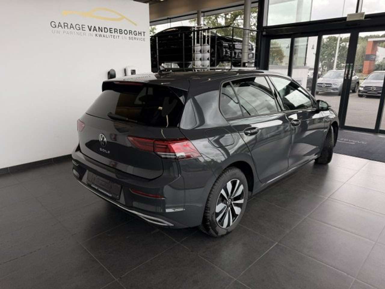 Volkswagen Golf MOVE BENZINE SLECHTS 10000KM!!!!!! — foto 4 van 23