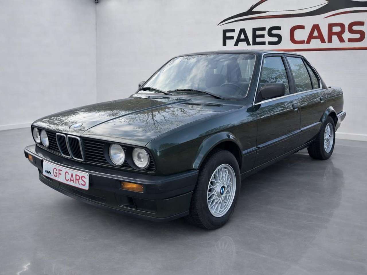 BMW 320 e30 — foto 4 van 14