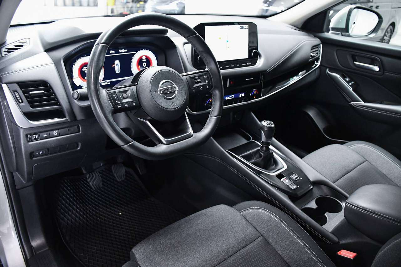 Nissan Qashqai Qashqai 1.3 DIG-T MHEV N-Connecta - NAVIGATIE / SMARTLINK / CAMERA / PANO / BLIS / ACC — foto 8 van 18