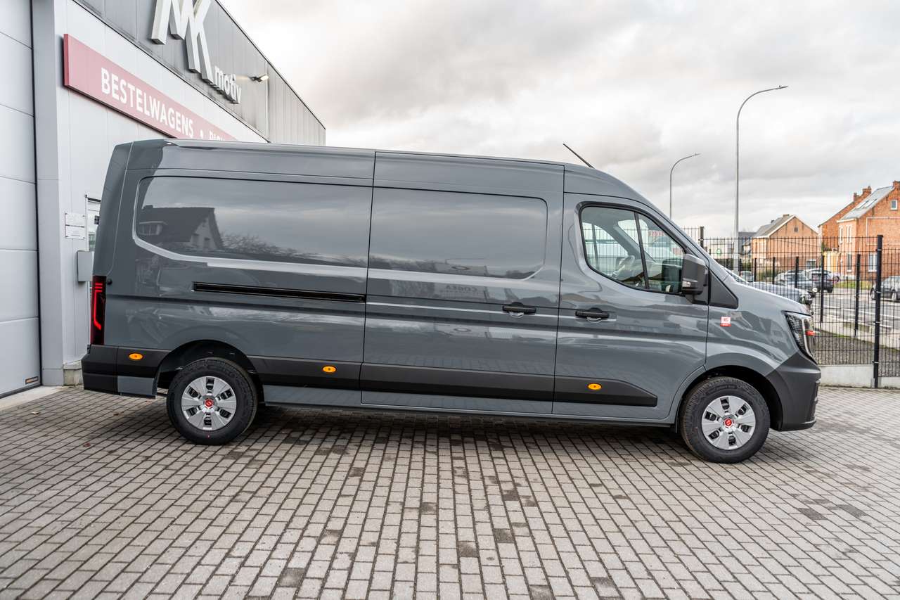 Renault Master 2.0dCi L3H2 - Automaat - Navigatie - 35.500excl — foto 2 van 18